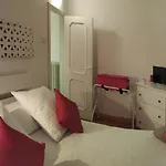 Casetta Di Myra 招待所