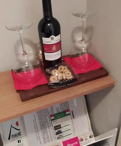 بيت ضيافة Casetta Di Myra